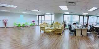 Bql cho thuê văn phòng tòa lucky building  81 trần thái tông. dt 300m2, giá thuê ưu đãi chỉ 250k