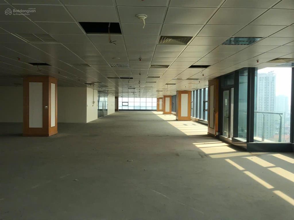 Cho thuê văn phòng tòa nhà star tower phường cầu giấy, dt 300m2, có hỗ trợ thuê dt linh hoạt