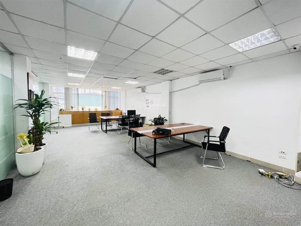 Cho thuê văn phòng tòa nhà idmc mỹ đình dt linh hoạt 300m2. 0981 362 ***  giá 130k/m2/th