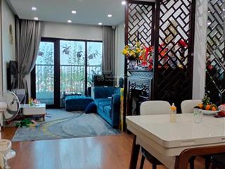 Chính chủ bán căn góc 80m2 cc valencia garden, long biên. full nội thất đẹp. giá 3. x tỷ