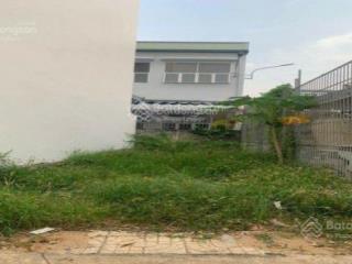 Bán đất trục nguyễn văn hưởng, p. thảo điền, dt 240m2, đường xe hơi