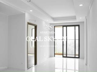 Cho thuê căn 2pn opal skyline, rèm nội thất cơ bản giá 5tr, bao pql.  0902 200 *** ms tâm