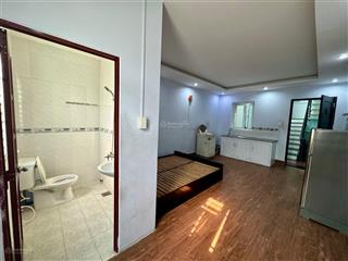 Phòng căn hộ dịch vụ 30m2 mới biệt lập, full nội thất, bếp & toilet riêng