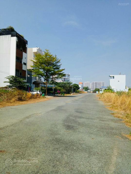 Cần bán 3 nền biệt thự tại d/a sở văn hoá tt, p phú hữu, tp thủ đức, vị trí đẹp, sản phẩm độc quyền