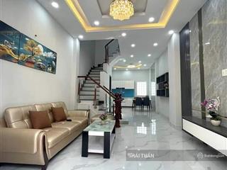 Tôi cần bán gấp căn nhà đang cho thuê thất sơn, quận 10, giá 3,45 tỷ/60m2 1 trệt 2 lầu, 3pn, sổ đẹp