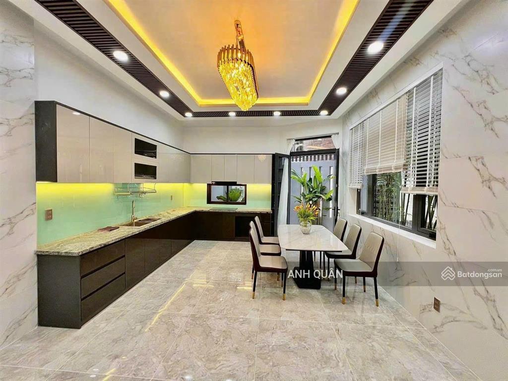 Cần bán biệt thự hoàng hoa thám, p6, bình thạnh, giá 4,29 tỷ/110m2, 1 trệt 2 lầu, 4pn, 5wc, sổ sẵn