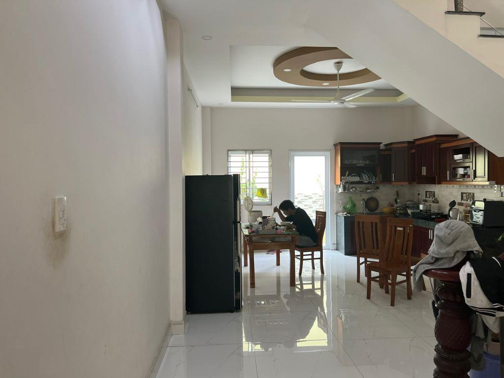 nhà bán 3 tầng KDC cotec Phú Xuân 0916.681.682