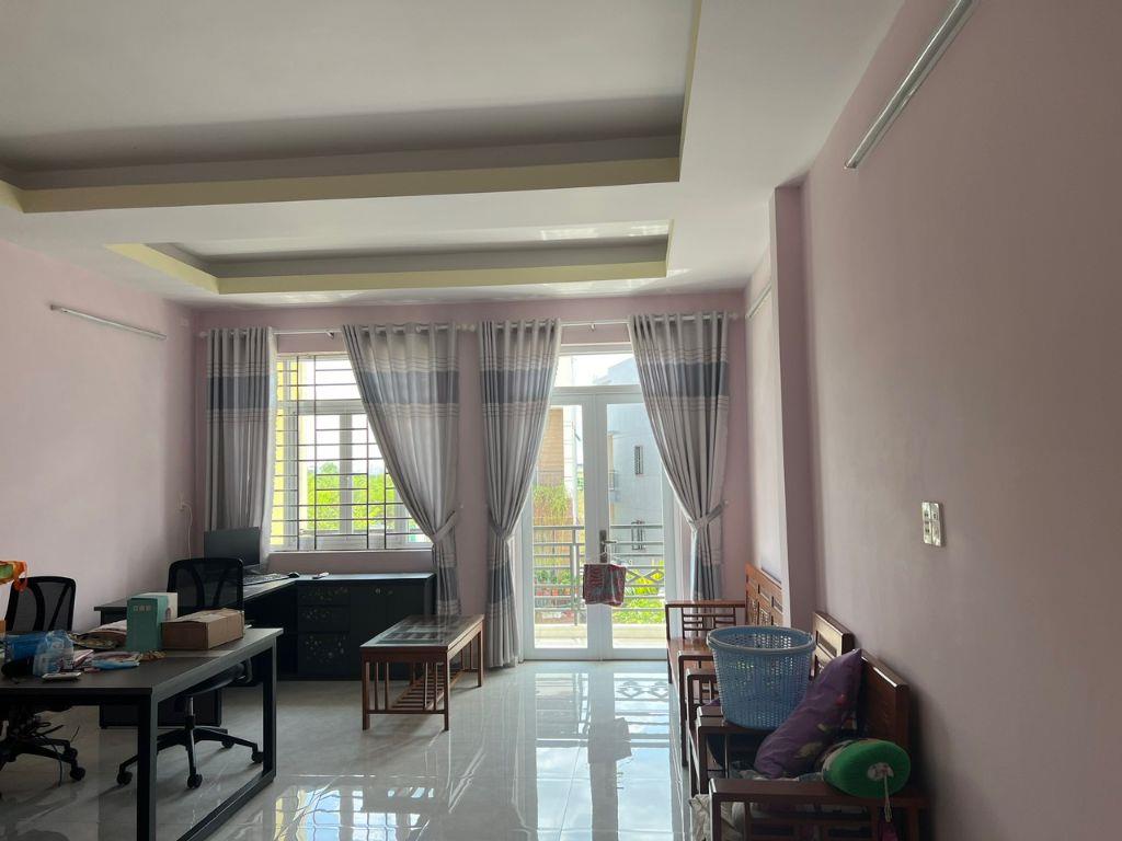 nhà bán 3 tầng KDC cotec Phú Xuân 0916.681.682