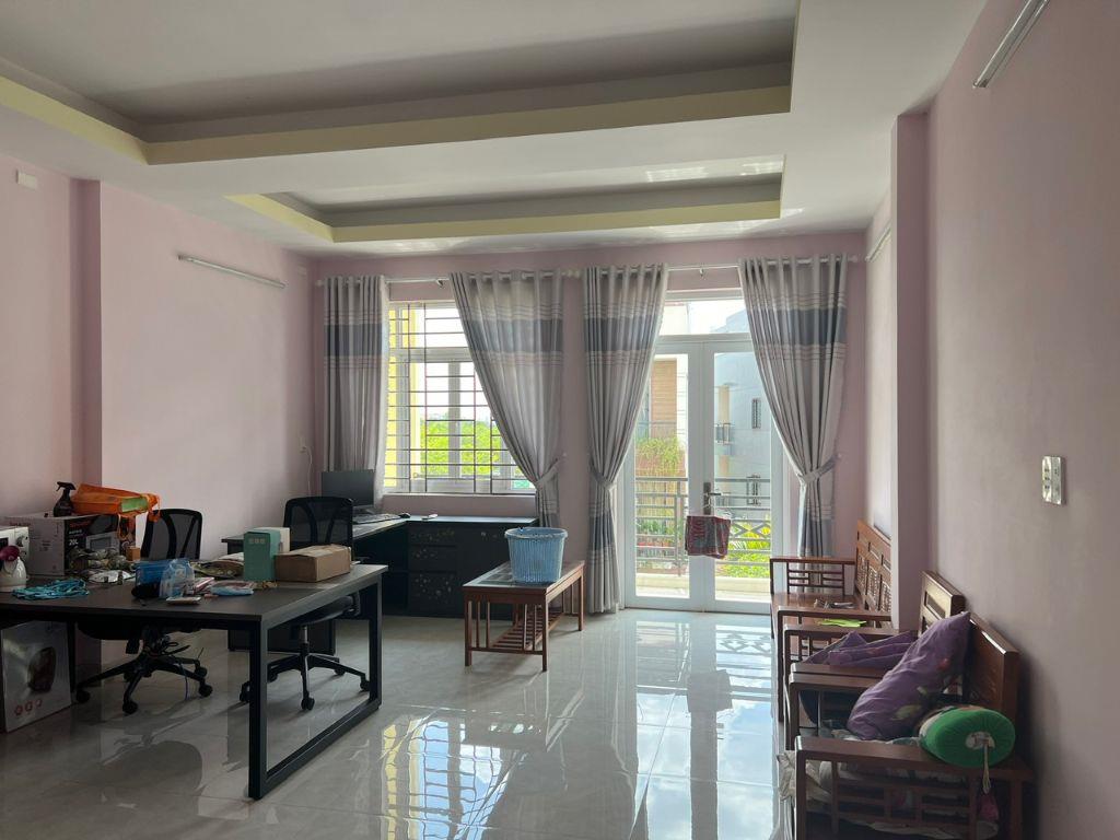 nhà bán 3 tầng KDC cotec Phú Xuân 0916.681.682