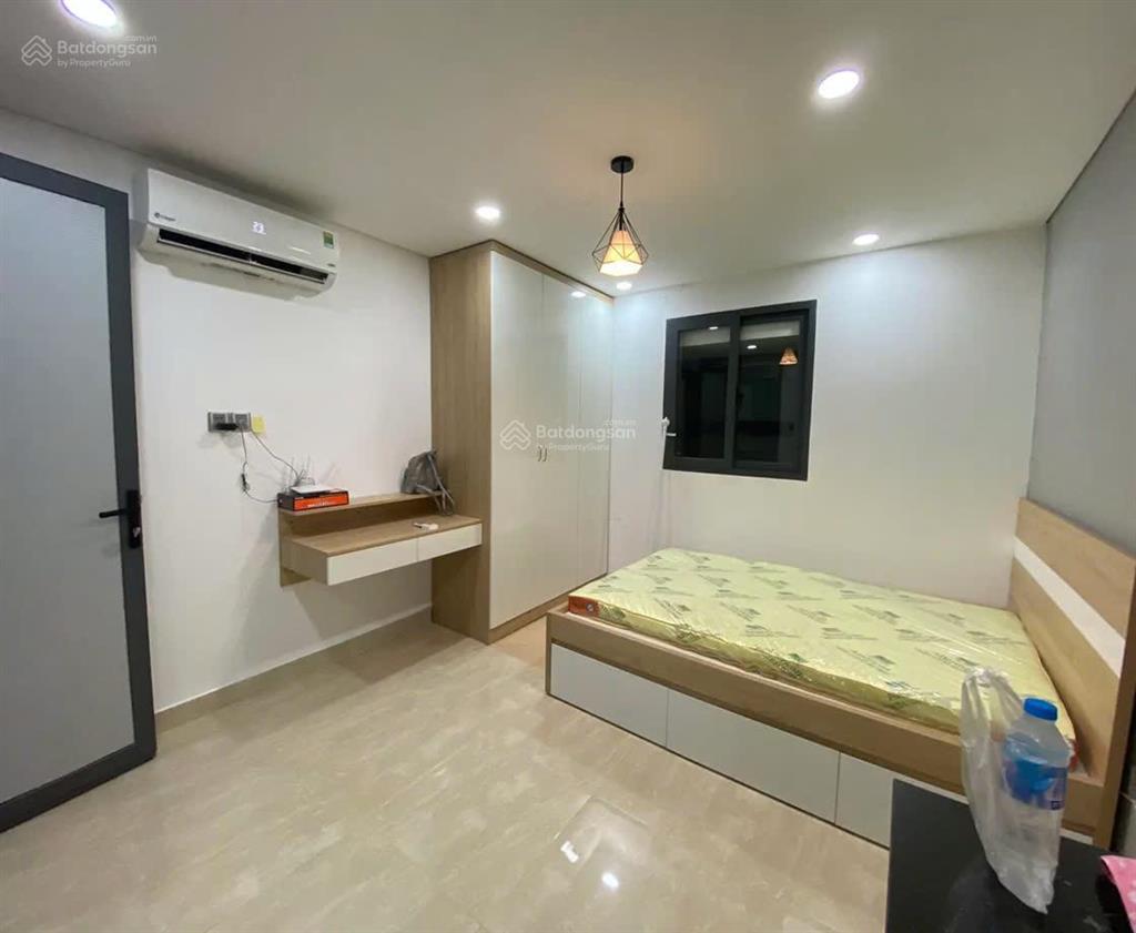 110 tỷ  hđt 500 triệu/tháng  lê quang định / 20x30m = 600 m2  7 tầng / 80 chdv  có hồ bơi