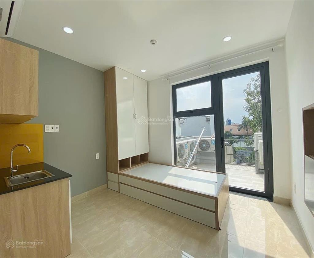 110 tỷ  hđt 500 triệu/tháng  lê quang định / 20x30m = 600 m2  7 tầng / 80 chdv  có hồ bơi
