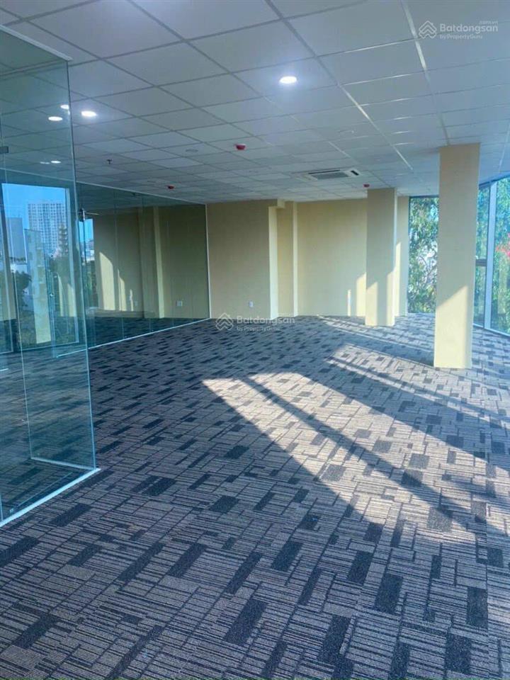 42,9 tỷ  ngay mt nguyễn văn trỗi  14,5x19m / cn 225m2  5 tầng + tm / thuê 150 triệu / tháng