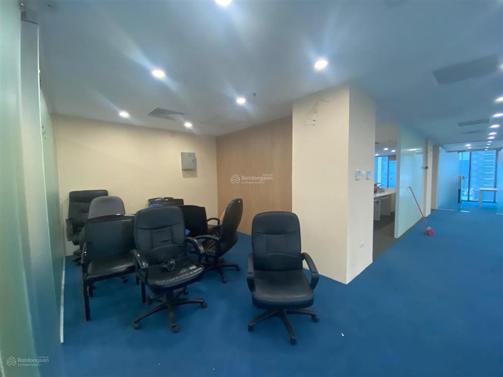 Cho thuê văn phòng khu đô thị mới nghĩa đô, bắc từ liêm hà nội dt 100m2
