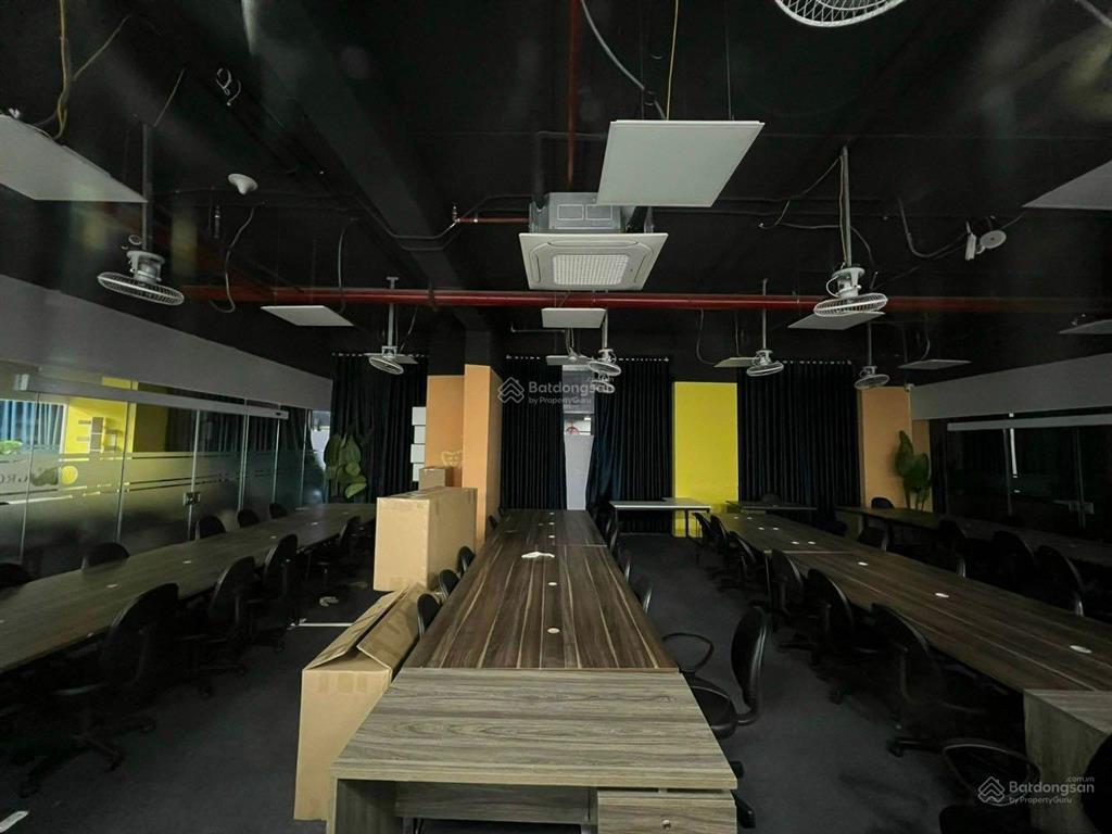 Cho thuê văn phòng sàn tm dự án home city phố trung kính, cầu giấy, hà nội dt 200m2 giá tốt