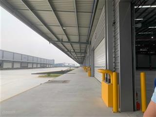 Cho thuê kho tại kcn vsip, dt 3000  9000m2, kho tiêu chuẩn quốc tế. chỉ 100.880/m2. 0988 457 ***