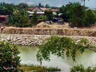 Bán nhà mặt tiền ql1a, giáp sông thuộc huyện cam lâm