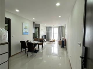 (sổ hồng cầm tay) duy nhất căn hộ 2pn dt 76m2  79m2, tầng trung, view đẹp, full nt, giá 4,5 tỷ