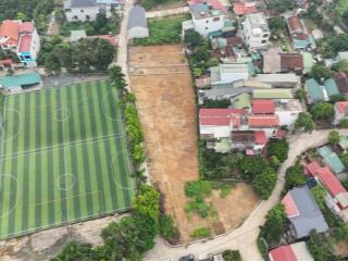 Bán gấp lô đất đối diện sân bóng, bao quanh là 3 khu công nghiệp lớn nhất lương sơn