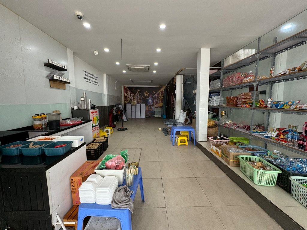 Mặt phố Quang Trung 50m 5t mt3,5m Kinh doanh sầm uất bất chấp , vỉa hè rộng, đầu tư