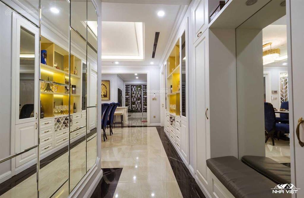 Cho thuê căn hộ 2pn view hồ tây tại d'. le roi soleil  59 xuân diệu ( 0349 511 ***)