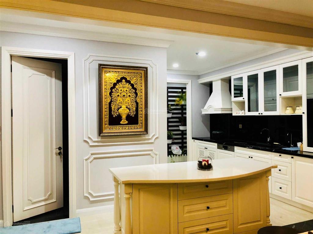 Cho thuê căn hộ 2pn view hồ tây tại d'. le roi soleil  59 xuân diệu ( 0349 511 ***)