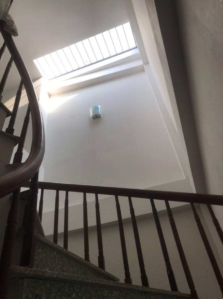 Nhà Văn Quán 38m mt3,4m 5 tầng ngõ to,rộng dân trí cực cao,ô tô đỗ cửa