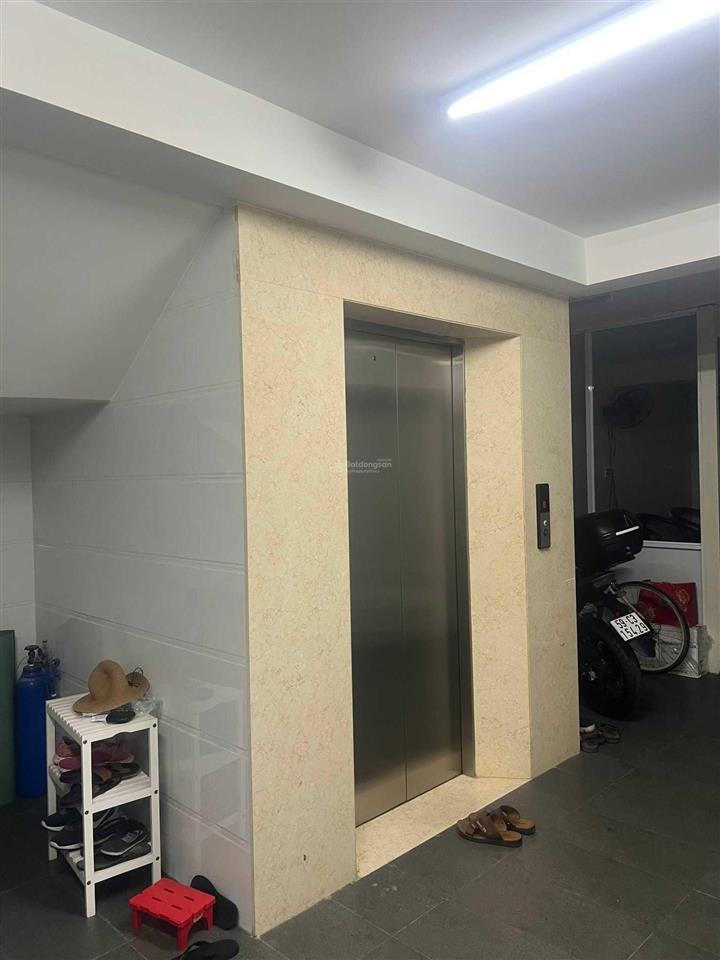 Bán nhà vị trí đẹp, hầm, 3 lầu, có thang máy, dt 5x20m, kdc him lam, phường tân hưng, quận 7