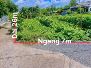 185m2 đất 2 mặt tiền đường xe hơi dân cư sầm uất chỉ 345tr