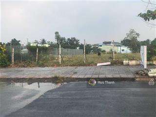 Đất tp. ngã bảy. mt ngô quyền. 210m2/820tr, shr/tc. cách trung tâm tp. ngã bảy chỉ 700m. 0937 809 ***