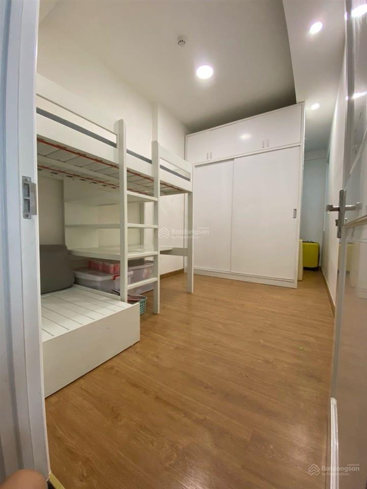 Cho thuê căn hộ moonlight boulevard 2pn 2wc đầy đủ nội thất giá 11 triệu/tháng view quận 1