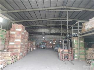 Cho thuê kho xưỡng 1200 m2 , xe công 40f vào được , ở võ văn vân, giá 60 tr/1 th 0937 669 ***