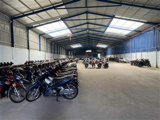 Kho 2000, 1000,800,1500,8000m2 xe công 40f vào được, ở hồ văn long, giá 140 tr/1 th, 0937 669 ***