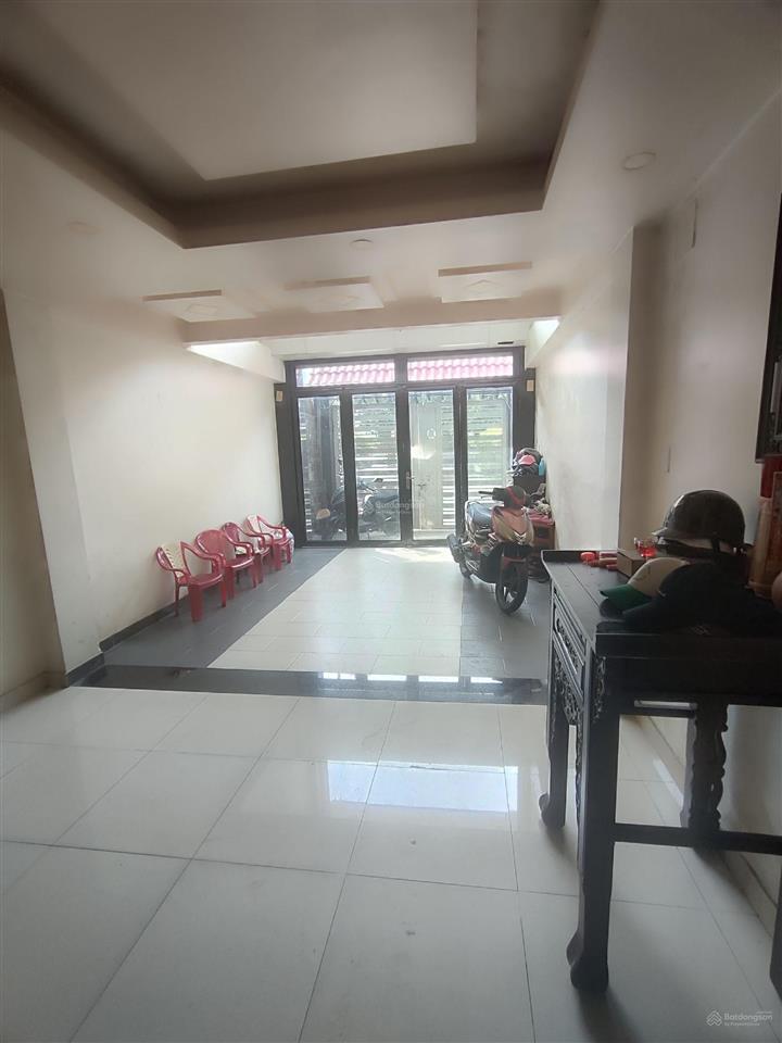 Mặt tiền chợ lớn 4x20m 3 tấm rưỡi giá tốt nhất