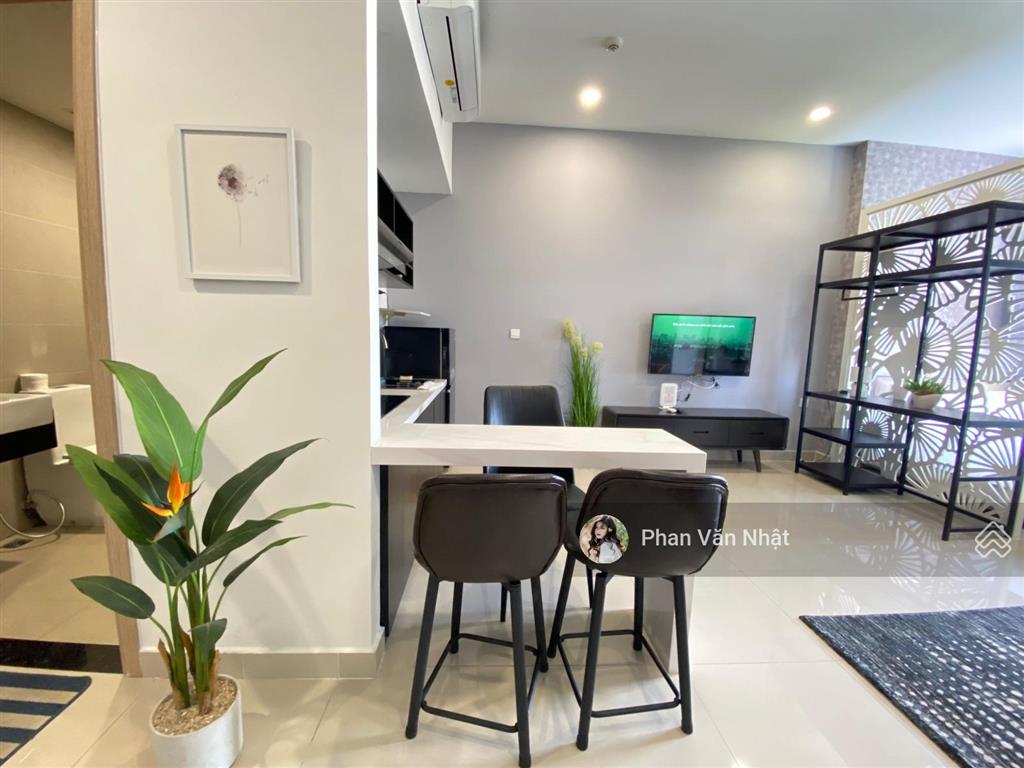 Studio 11tr 1pn 1wc sunrise city view 11tr/th 0938 806 *** 0935 006 ***