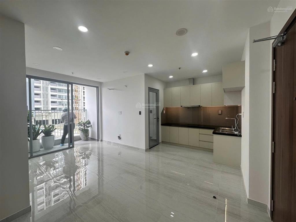 Rẻ nhất tòa căn hộ 1pn 52m2 tầng đẹp mát mẻ giá 6tr nhà mới.  0705 435 *** (xem nhà 24/7)