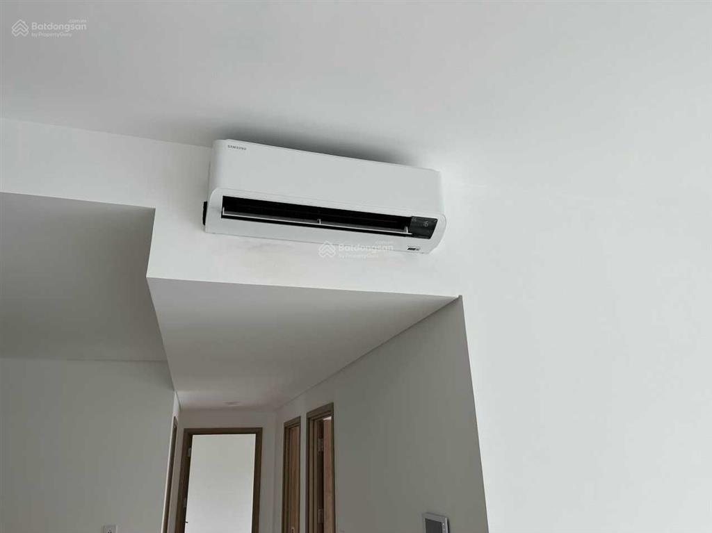 Bán căn hộ tầng trệt 3pn  3wc  2bancon, dt 120.7m2 diamond centery celadon