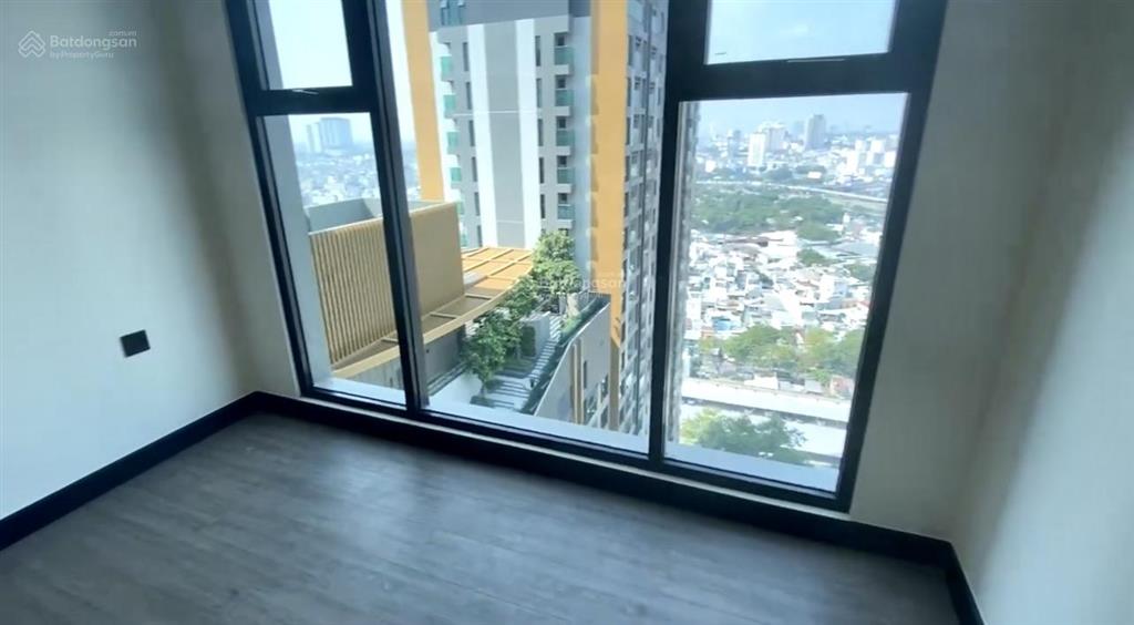 Bán căn hộ de la sol quận 4 liền kề quận 1 view hồ bơi giá 7tỷ999 hotline 0773 821 ***