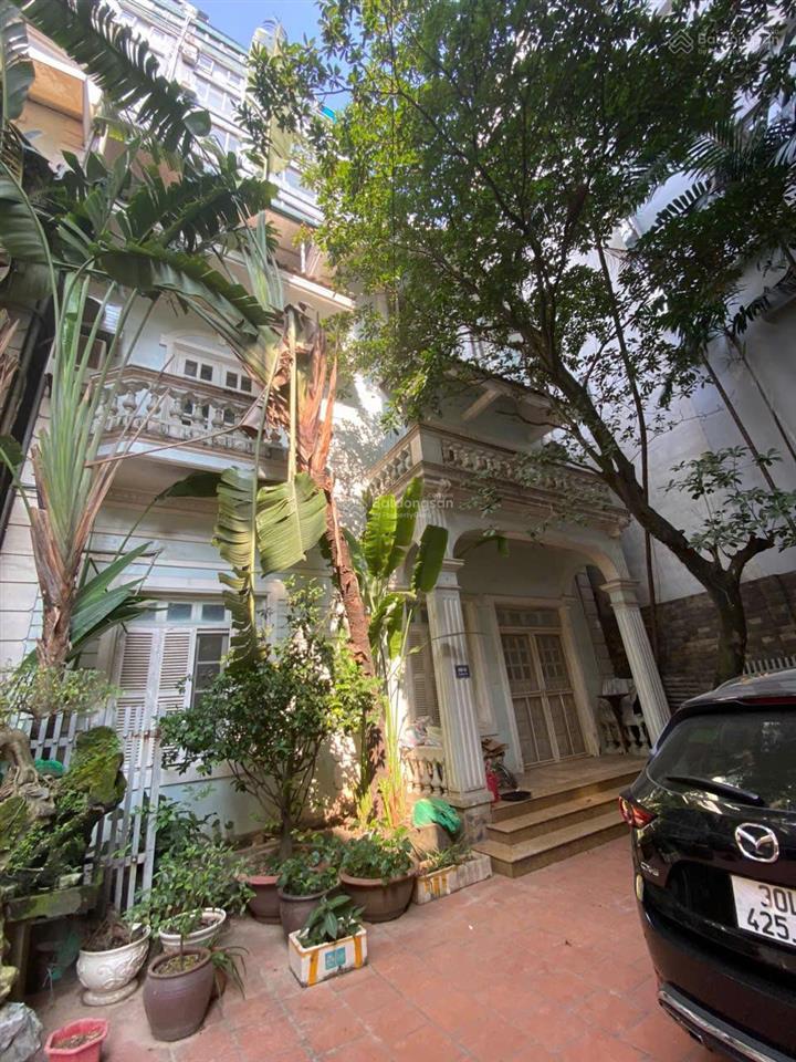 Chính chủ bán nhà ngõ 45 tô ngọc vân  p quảng an  tây hồ  hà nội 240m2x3t, gara ôtô, giá 78 tỷ