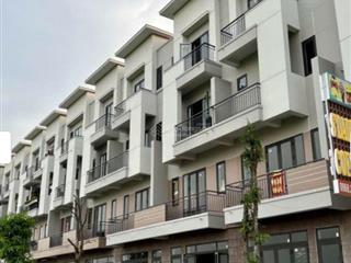 Chính chủ bán căn shophouse 4 tầng, full công năng sử dụng, sát chung cư