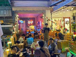 Quận 10 , Sang Quán Cafe Acoustic  – Beer ,MT đường lớn sầm uất Quận 10, có 3