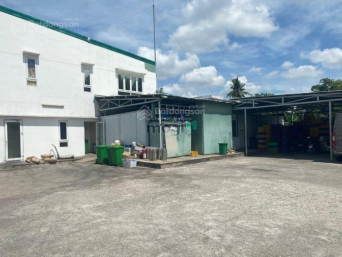 Giá chỉ 12 giá thị trường hxt linh đông sát sông 4000m(63x63) 2 nhà xưởng. tiện xây chdv, chỉ 80tỷ