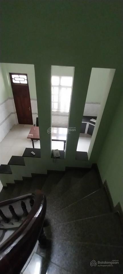 Bán nhà sổ hồng riêng 3 lầu giá rẻ 1/ lê thị hà, ấp đình, tân xuân, hóc môn