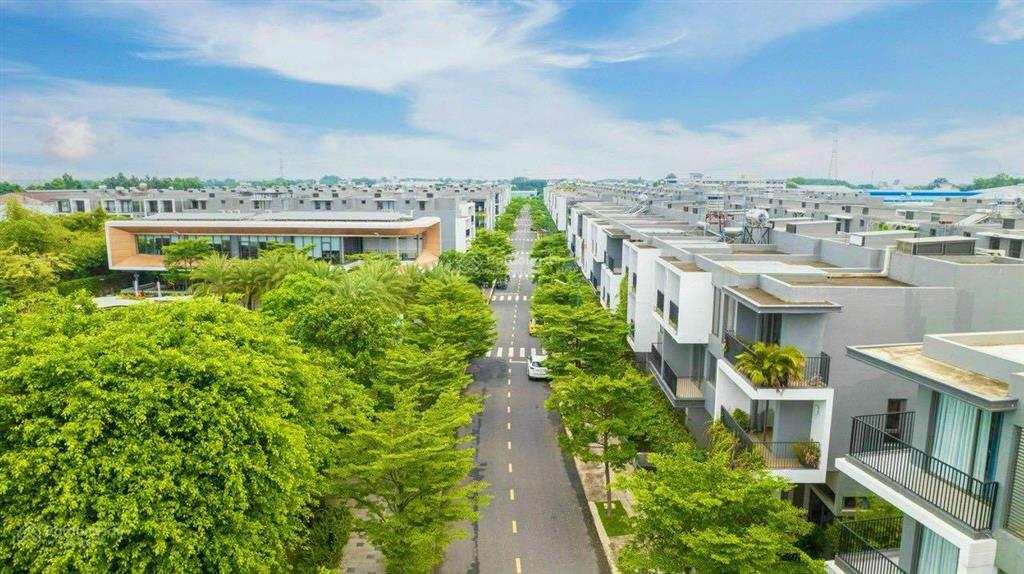 Trả trước 1,3 tỷ ký hợp đồng. mua trực tiếp cđt an gia