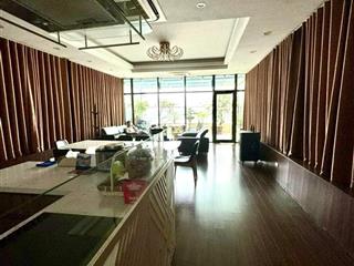 Tài sản gia tăng hơn  khi sở hữu căn toà building 8 tầng siêu vip phố lò đúc