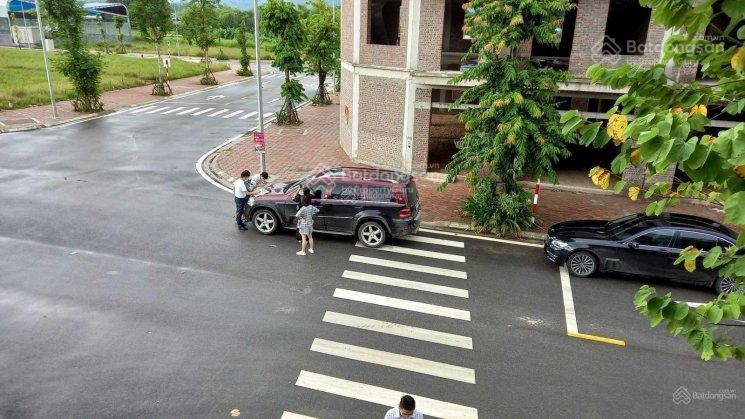 Chính chủ bán lô đất đẹp nhất dự án tnr lục yên, lô góc ngã 4 đường lớn