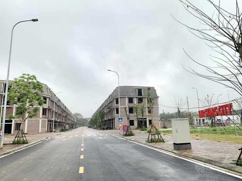 Chính chủ bán lô đất đẹp nhất dự án tnr lục yên, lô góc ngã 4 đường lớn