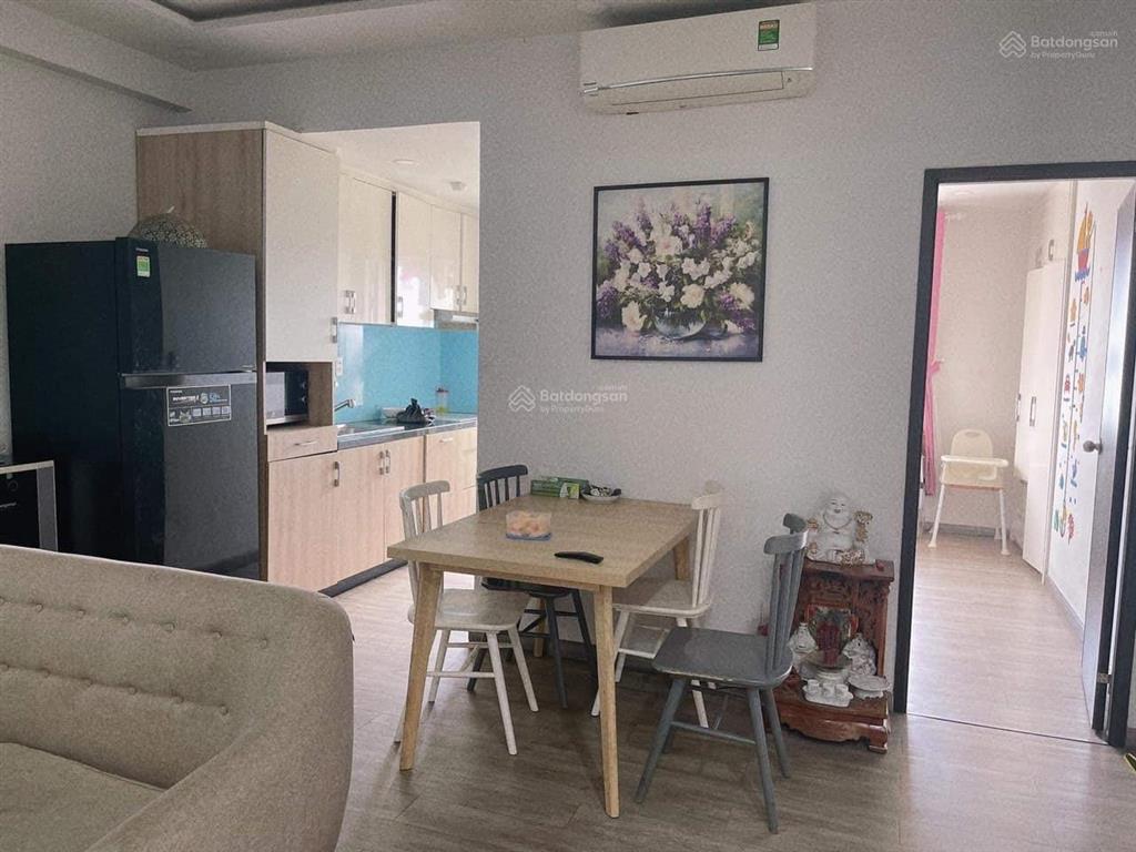 Cần bán căn hộ 2pn 2wc 65m2 cc sky 9 giảm giá 2,7 tỷ, view đẹp, đón gió thoáng