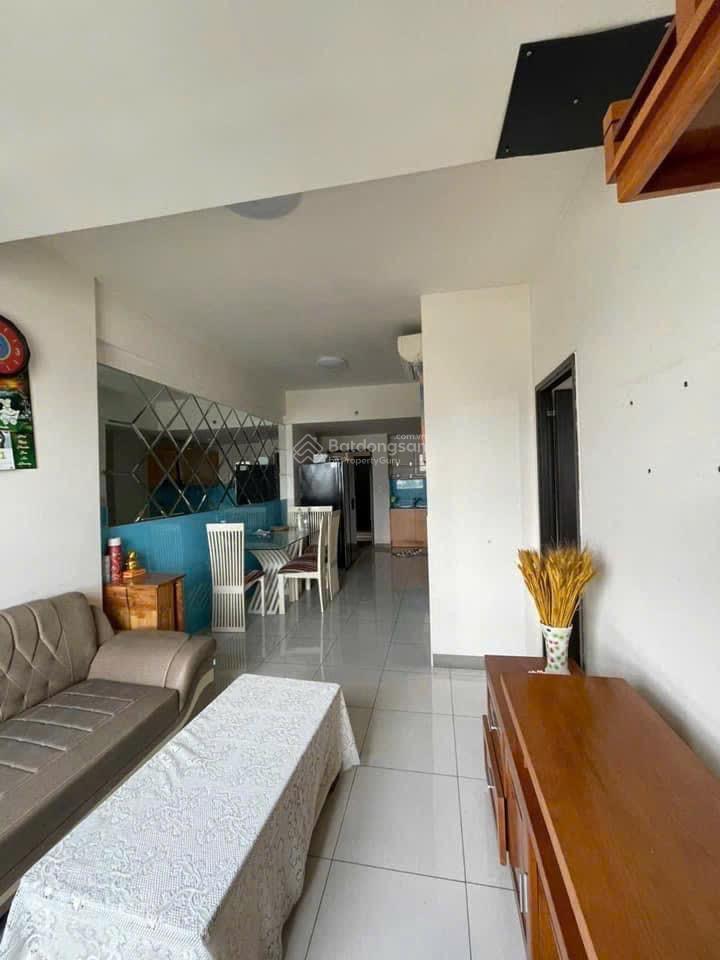 Cần bán căn hộ 3pn 2wc 74m2 cc sky 9  giảm giá 3.5 tỷ thương lượng, view đẹp