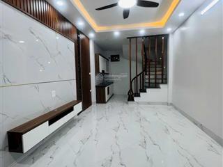 Chính chủ bán nhà ngõ 205 xuân đỉnh, dt 35m2 giá 5.7 tỷ.  0972 264 ***