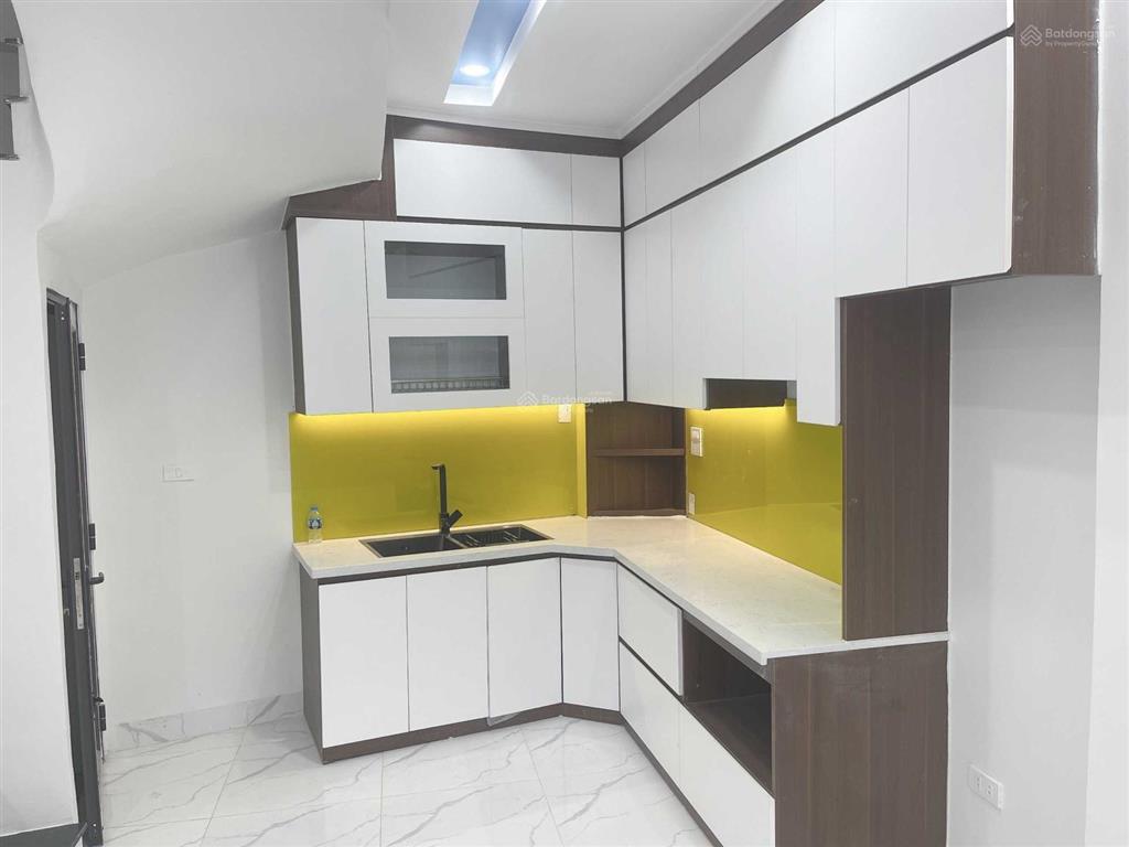 Siêu hiếm,cực đẹp 35m,nhà 5 tầng,gần trường,chợ vân canh, ô tô đỗ ngay đầu ngõ, gần bãi gửi xe ô tô